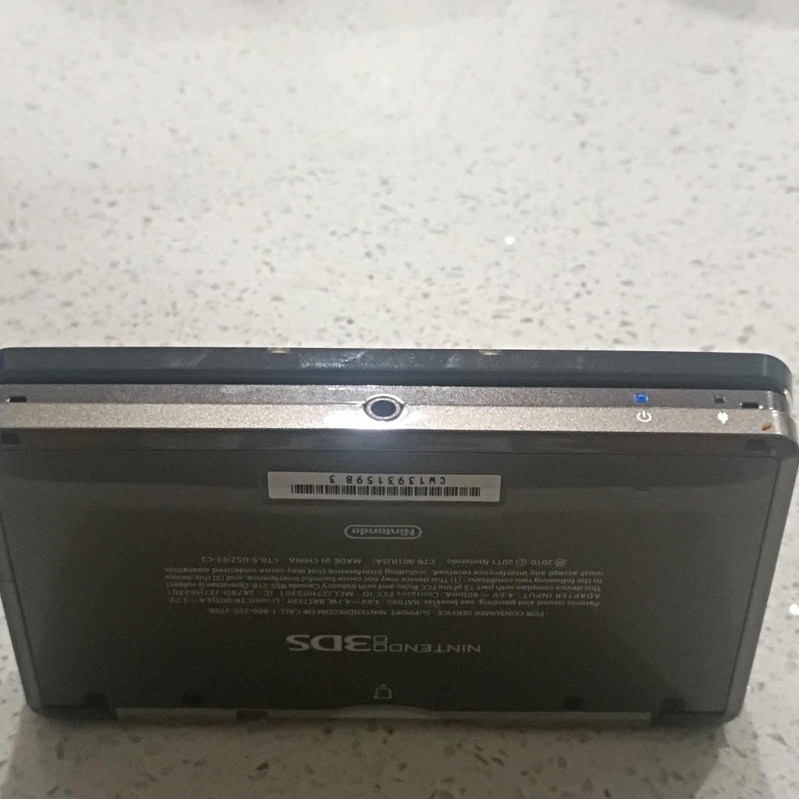 Nintendo Nintendo 3DS Black/Gray Handheld System Wi-Fi Wireless 16GB NTSC-U/C
