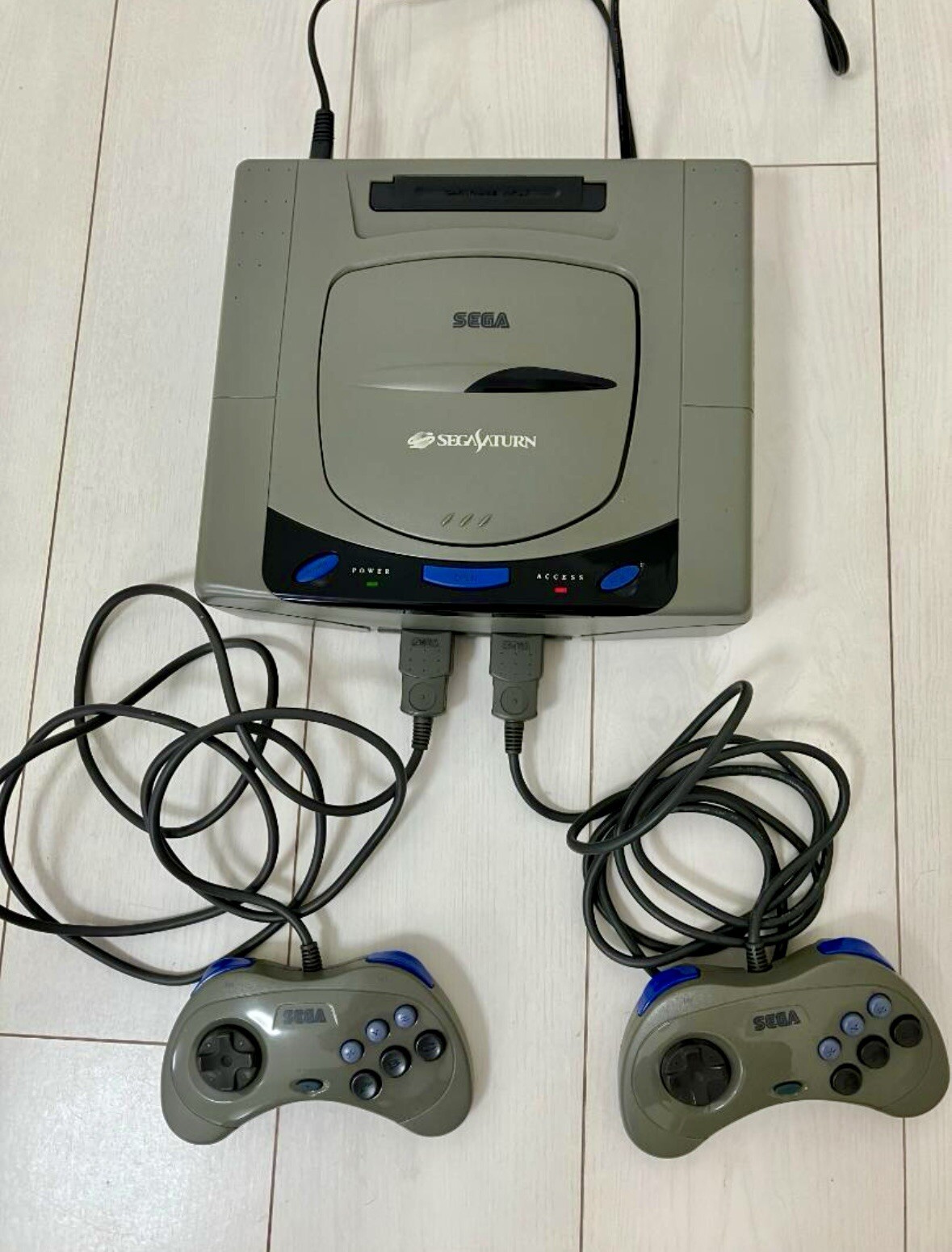 Sega Saturn Console Gray HST-0004 with 2 controllers Japanese Version tested
