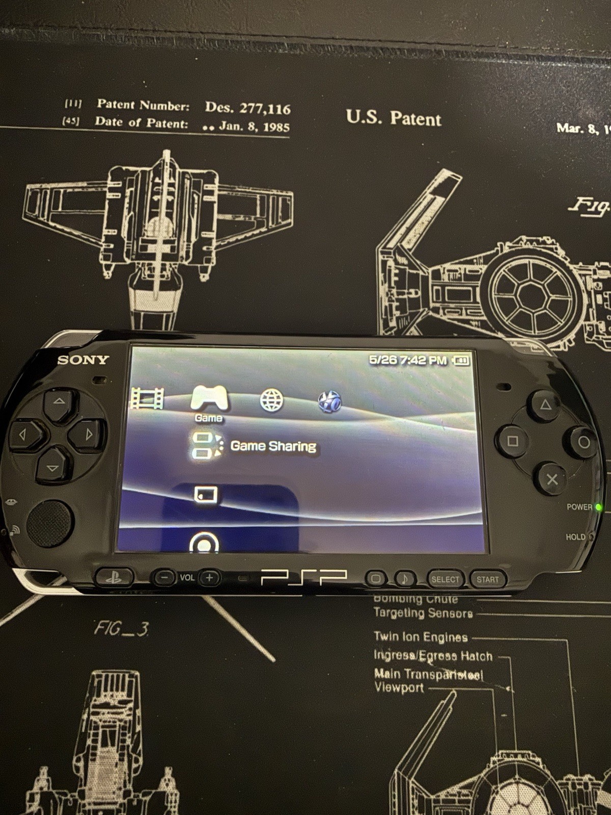 Sony PSP-3000 Piano Black w/ Charger & Kingdom Hearts Game WORKING PLEASE READ