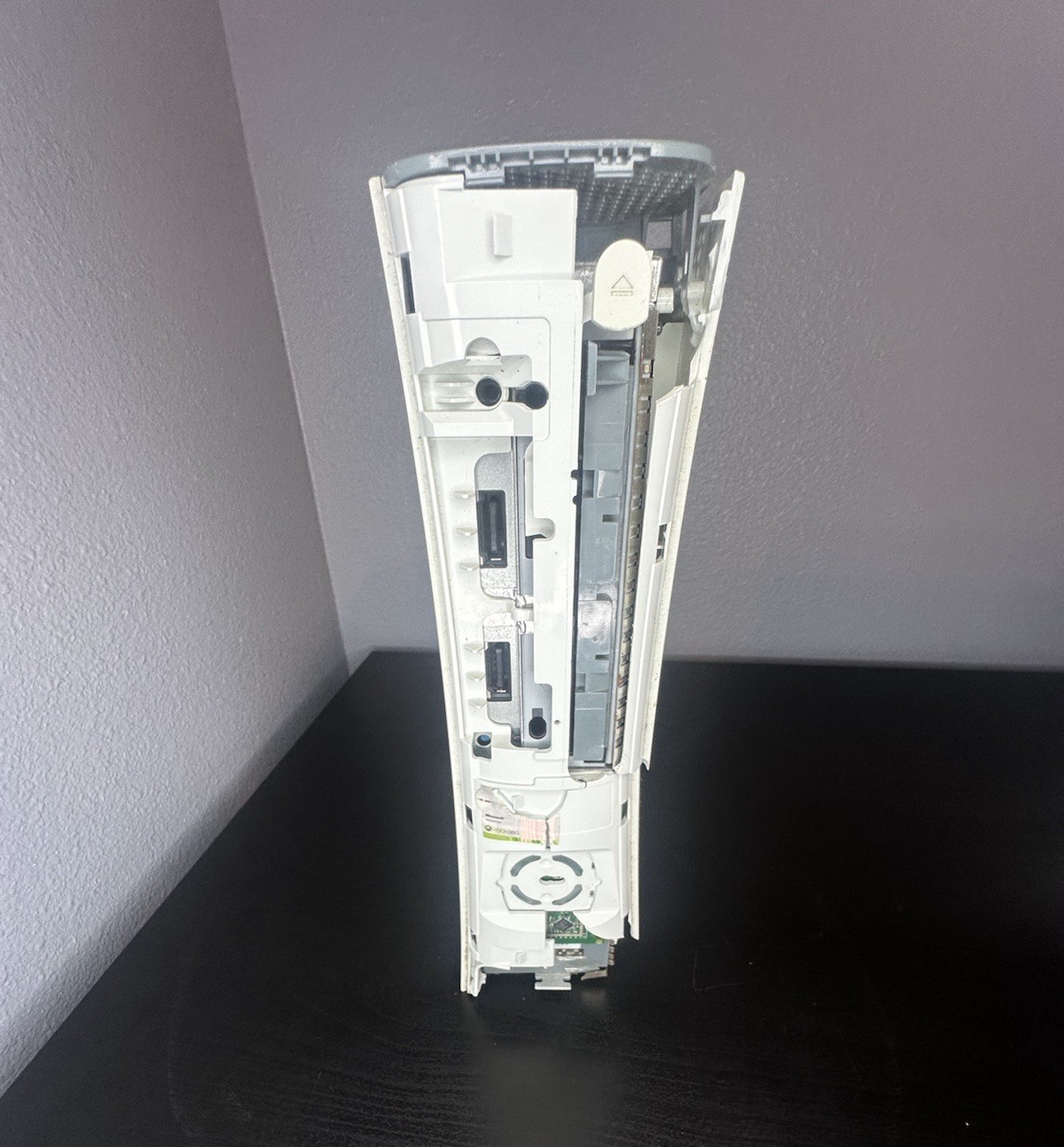 Microsoft Xbox 360 Console – White (BAD CONDITION)
