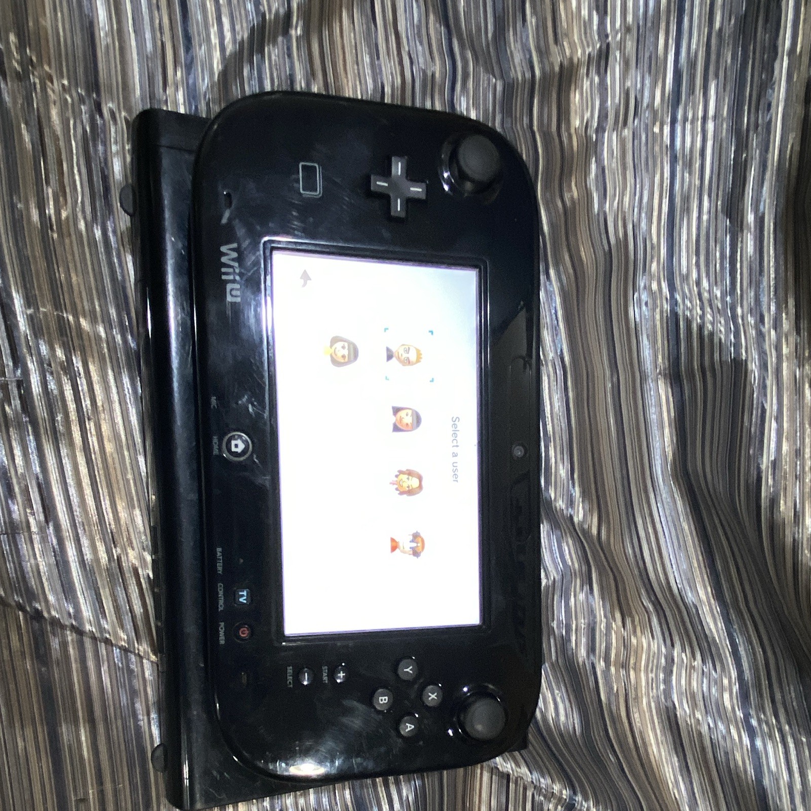 Nintendo Wii U 32GB Black Console w/ GamePad, NTSC-U/C (US/Canada)