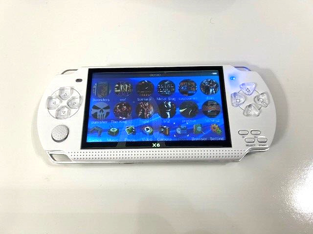 X6 SOILD WHITE TFT 4.3 Inches WITH Screen Portable Handheld Video Gaming Console