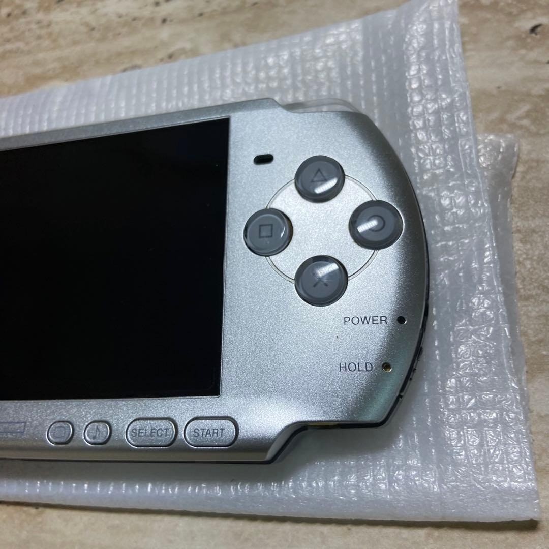 Sony PSP 3000 Mystic Silver Complete in Box Very Good Condition 7083