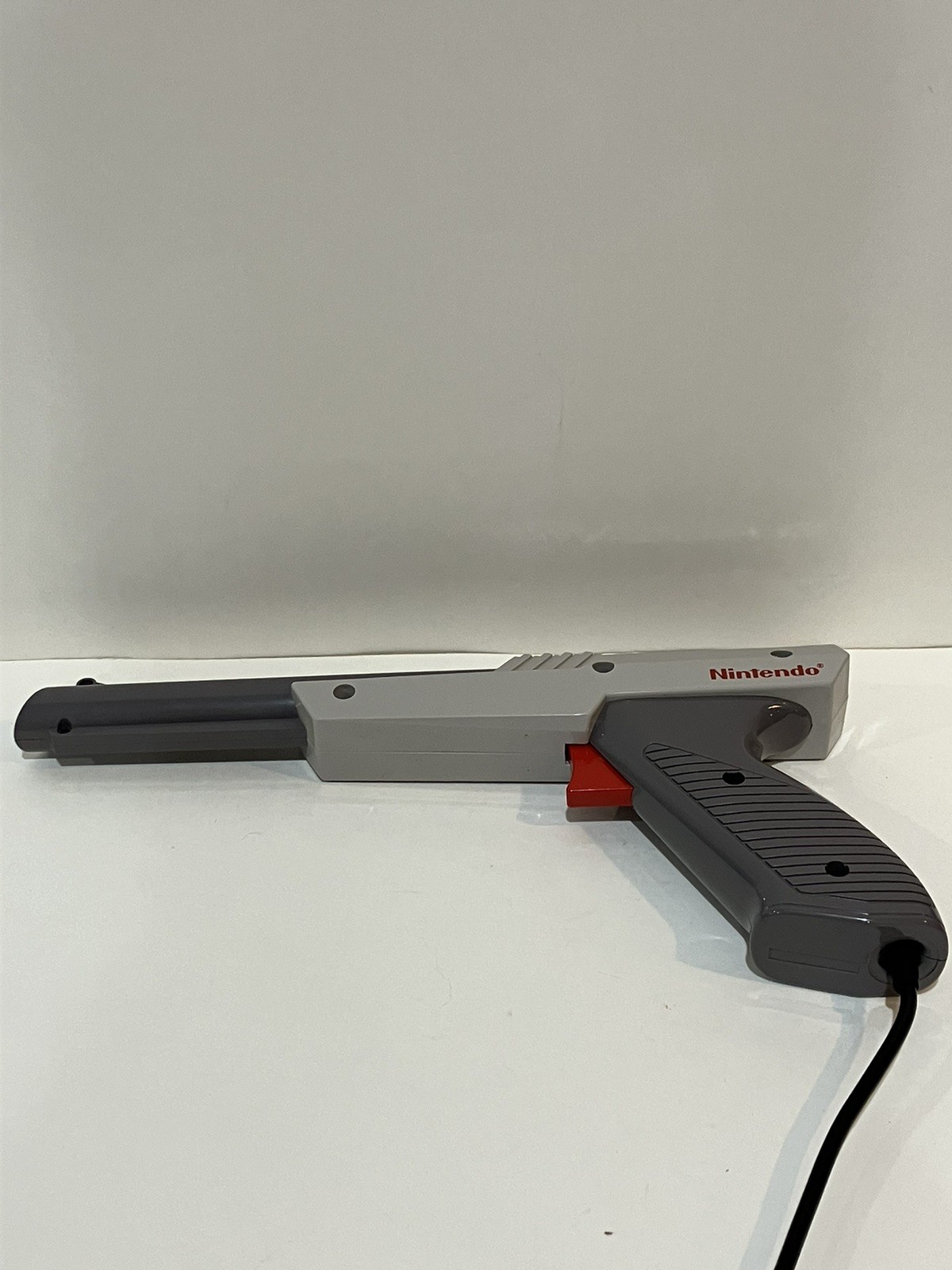 Nintendo NES Action Set Home Console White/Gray UNTESTED SOLD AS IS