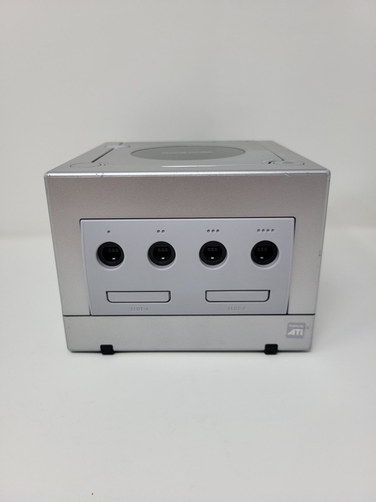 Nintendo GameCube DOL-101 Gaming System SILVER Console 1 Controller Bundle