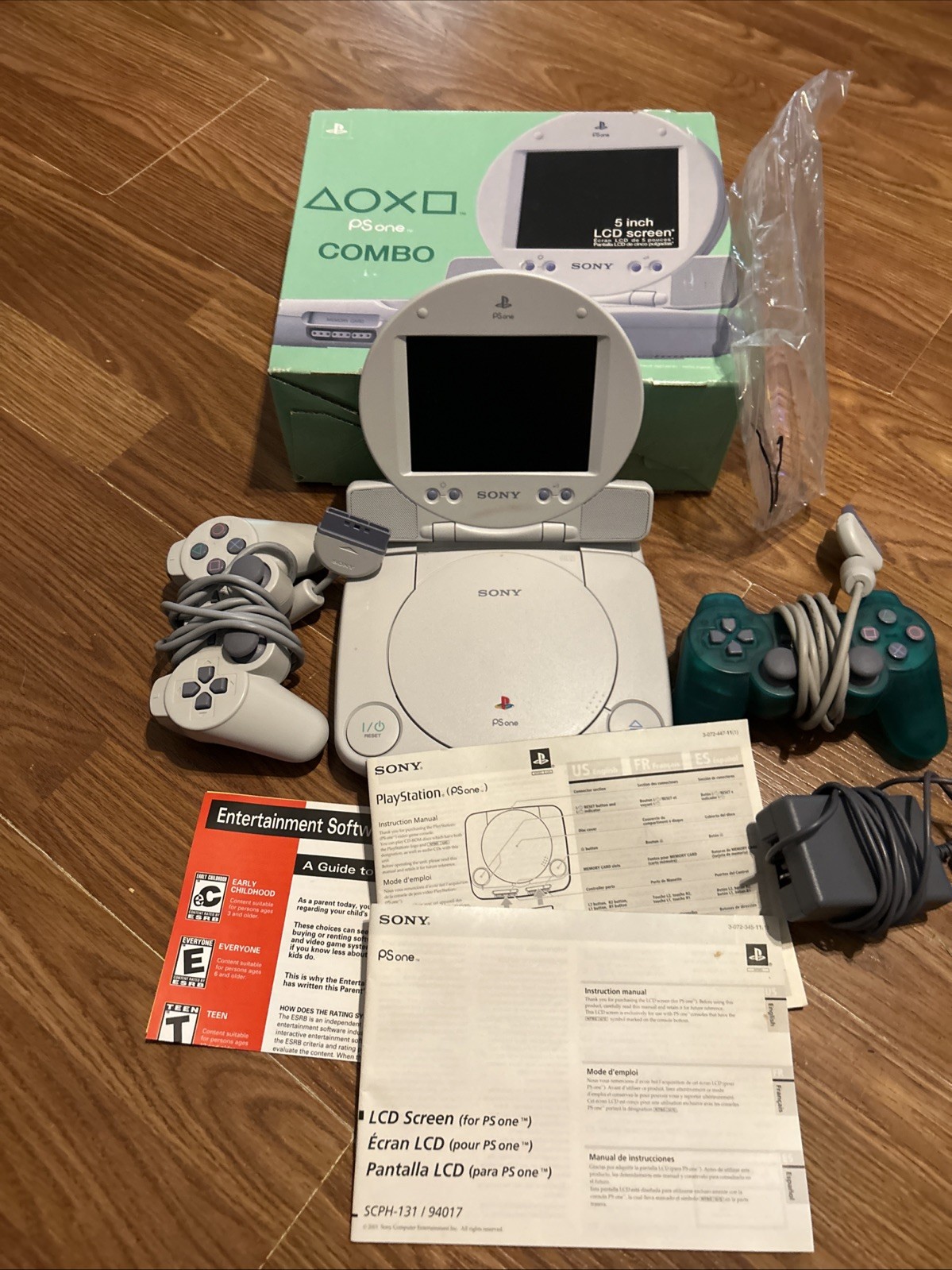 PSOne Combo Ps1 With LCD Screen Box, Manuals, Power Cord PARTS ONLY!!
