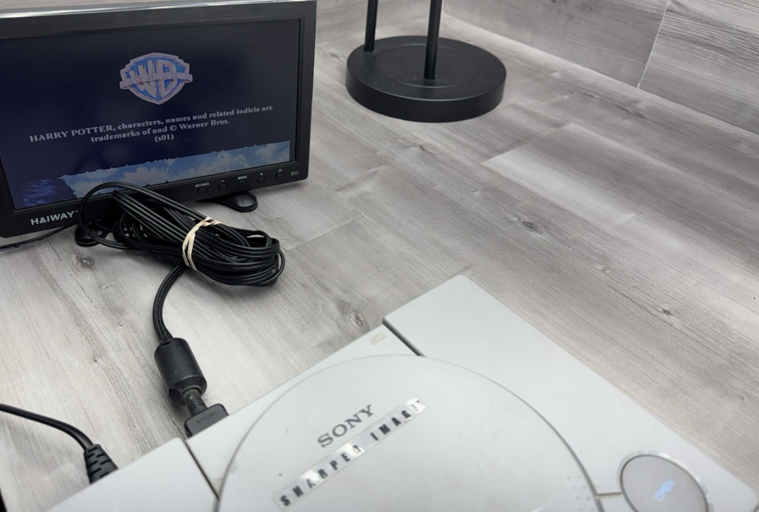 Sony PlayStation 1 PS1 Video Game Console – Gray SCPH-7501 Console & AV Cables