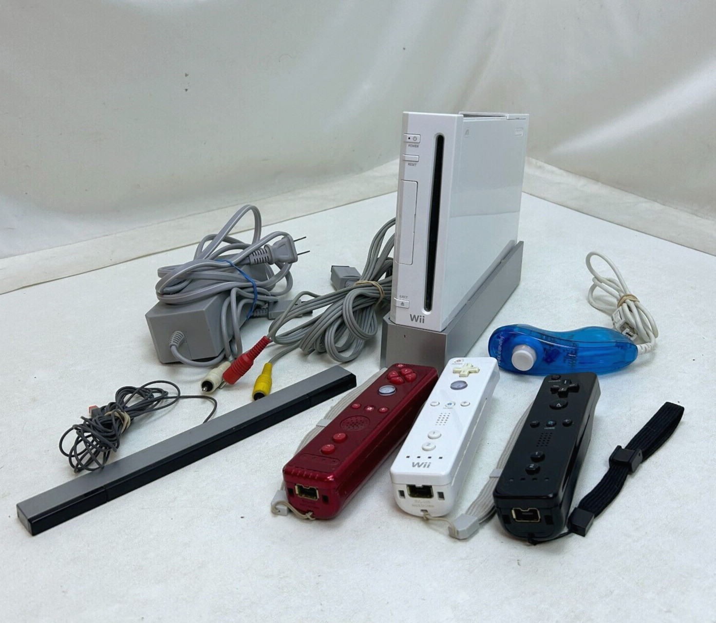 Nintendo Wii Console RVL-001 With 3 Controllers, Cords, and Motion Sensor