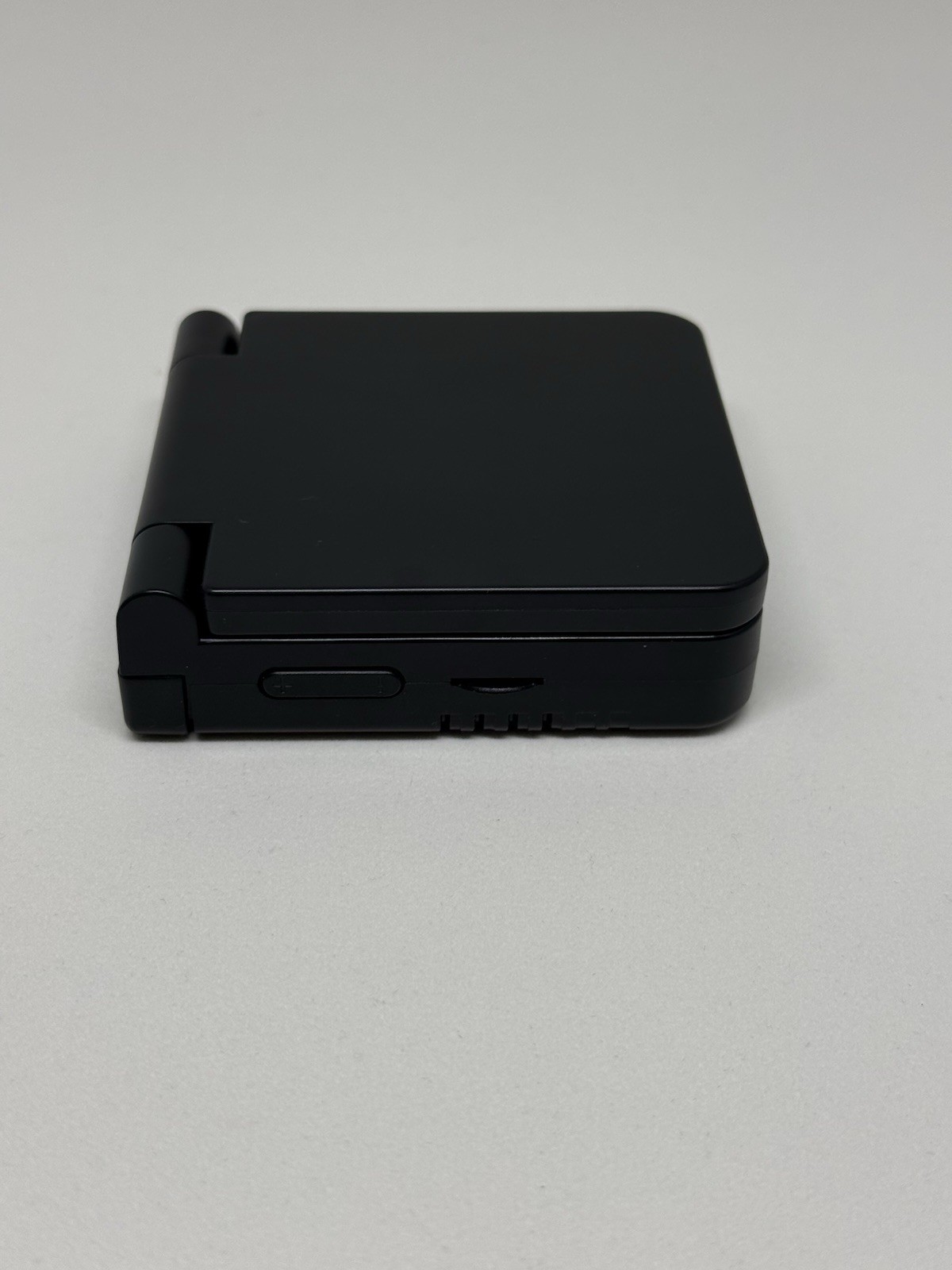 Black Miyoo Flip V1 Retro Handheld (Basic SD Card Included)