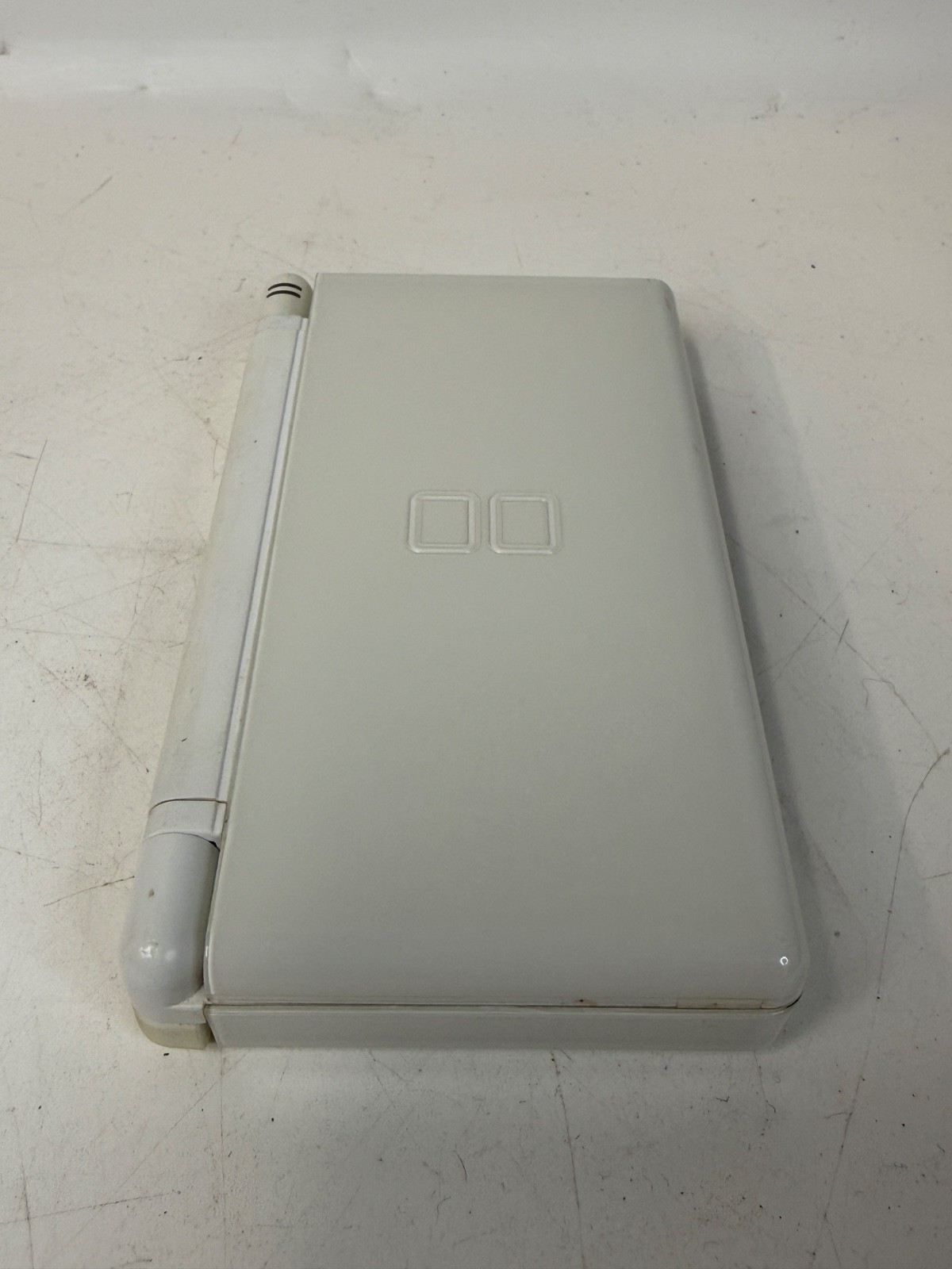 Nintendo DS Lite (USG-001) Handheld for Parts/Repair – White No Power