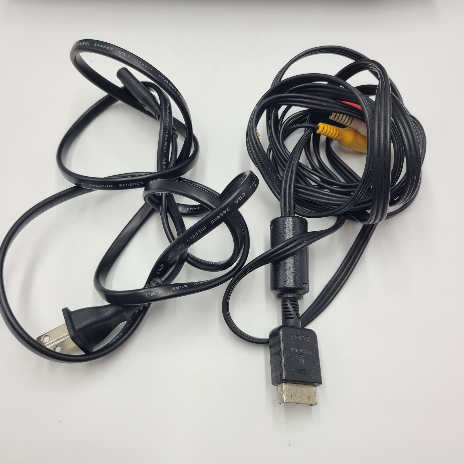 Sony PlayStation 2 PS2 Fat Console SCPH-30001 Tested & Working W/ Cables