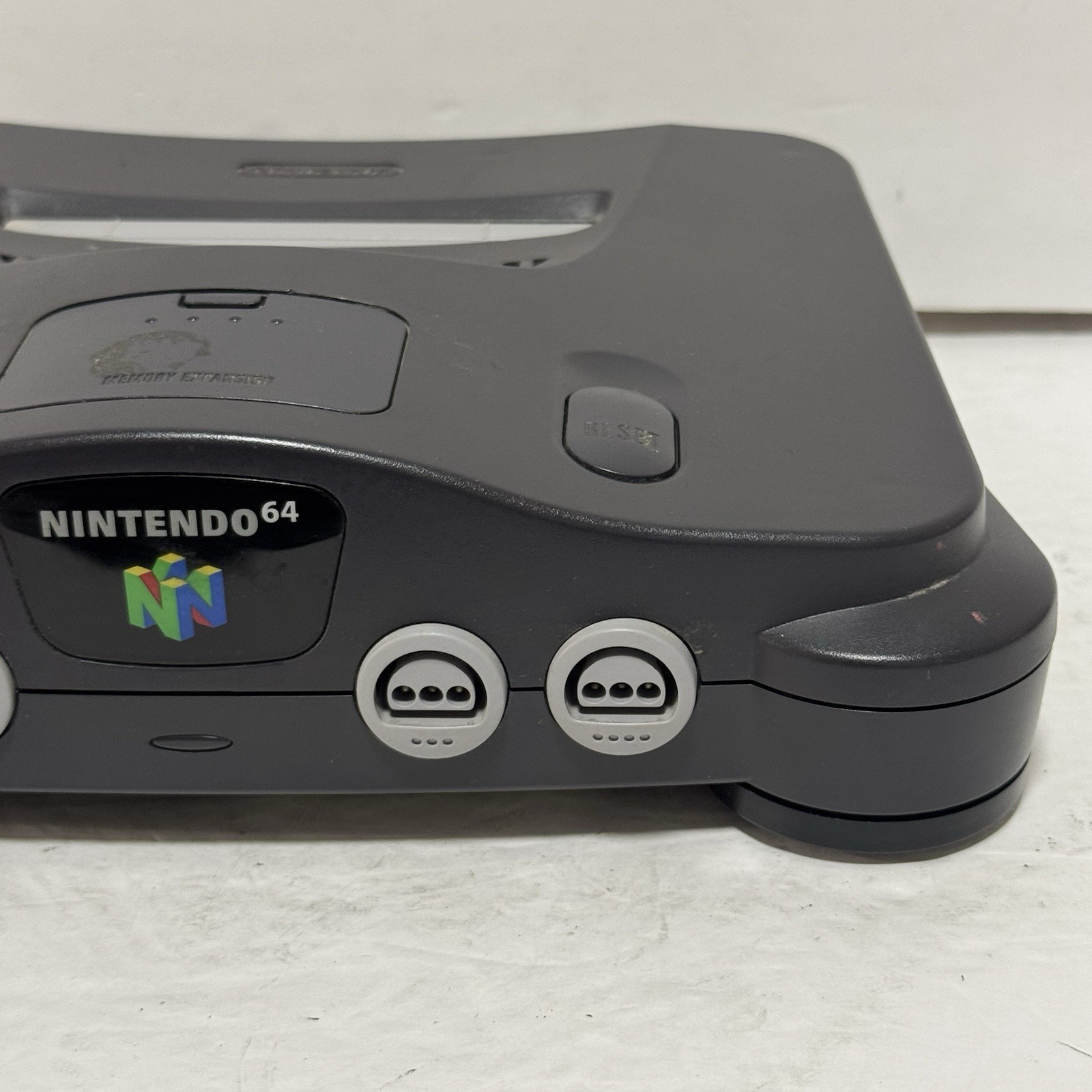 Nintendo 64 N64 NUS-001 Gray Console w/ Cables And 2 Games – Works!!