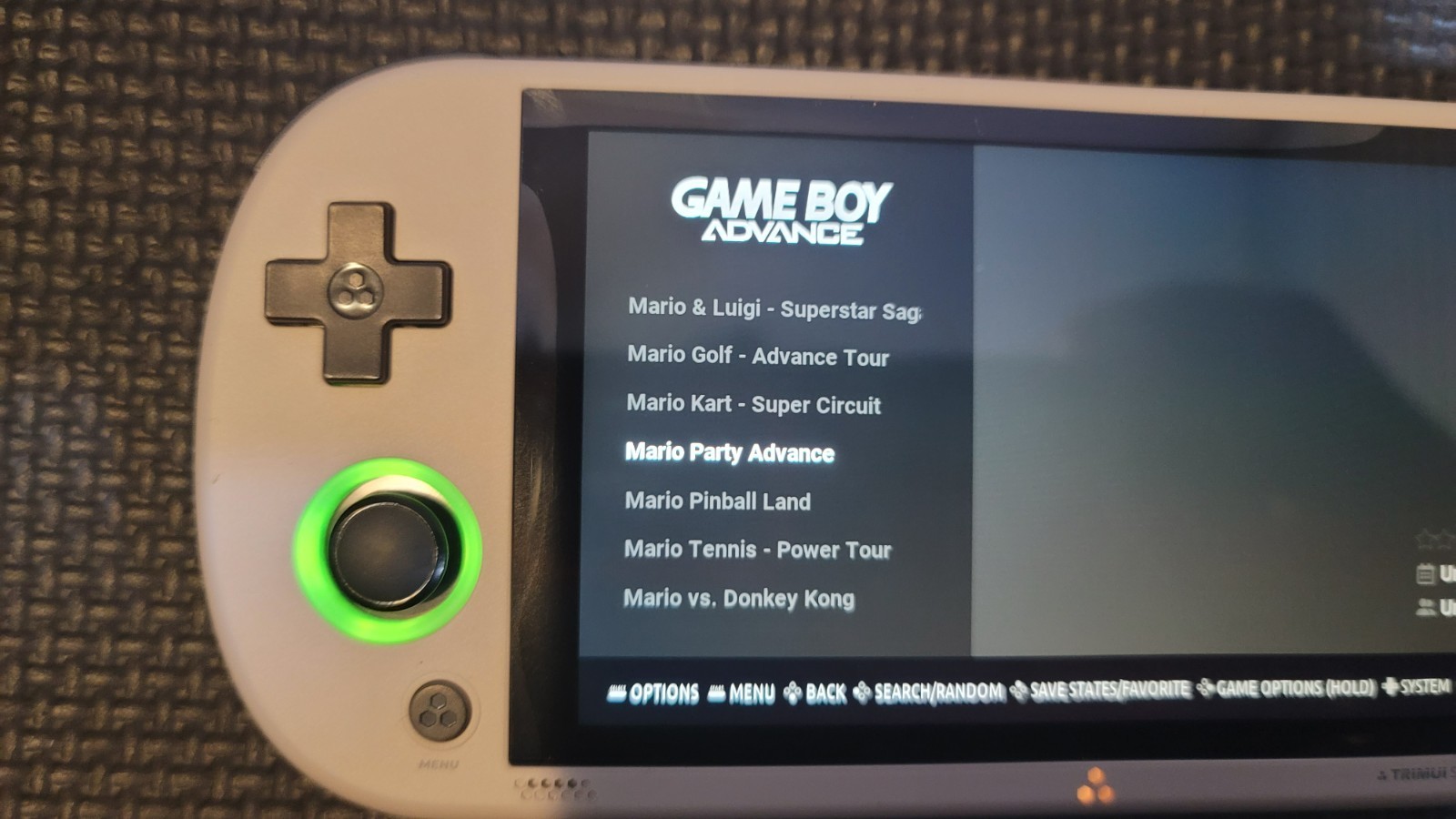 TRIMUI SMART PRO (64GB GAME/OS) DMG (KNULLI 2 OS) GXRG