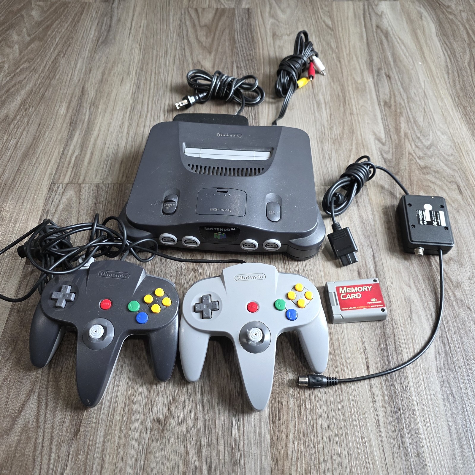 Nintendo 64 N64 NTSC USA Console System Tested w/ Memory Card NUS-001