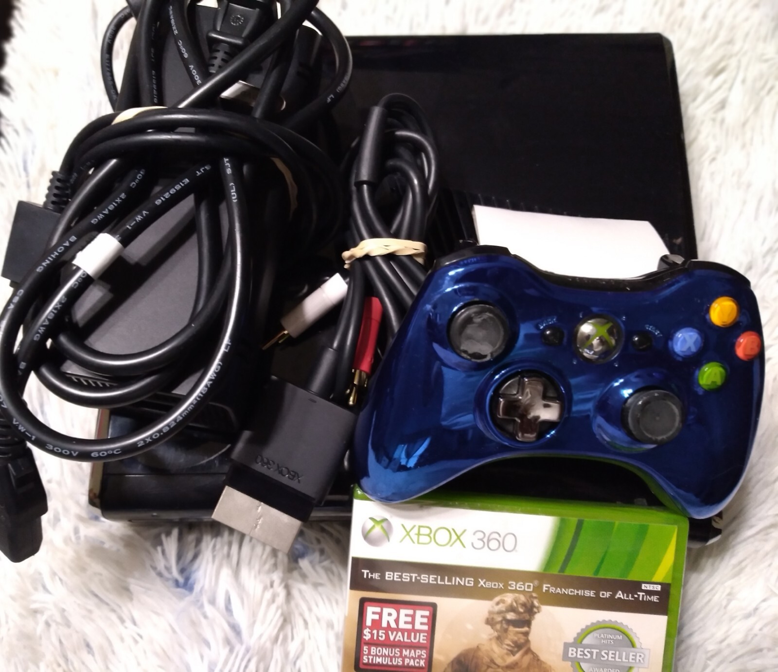Xbox 360 Slim 250GB+Call Of Duty: Modern Warfare 2 SEALED+Chrome Blue controller