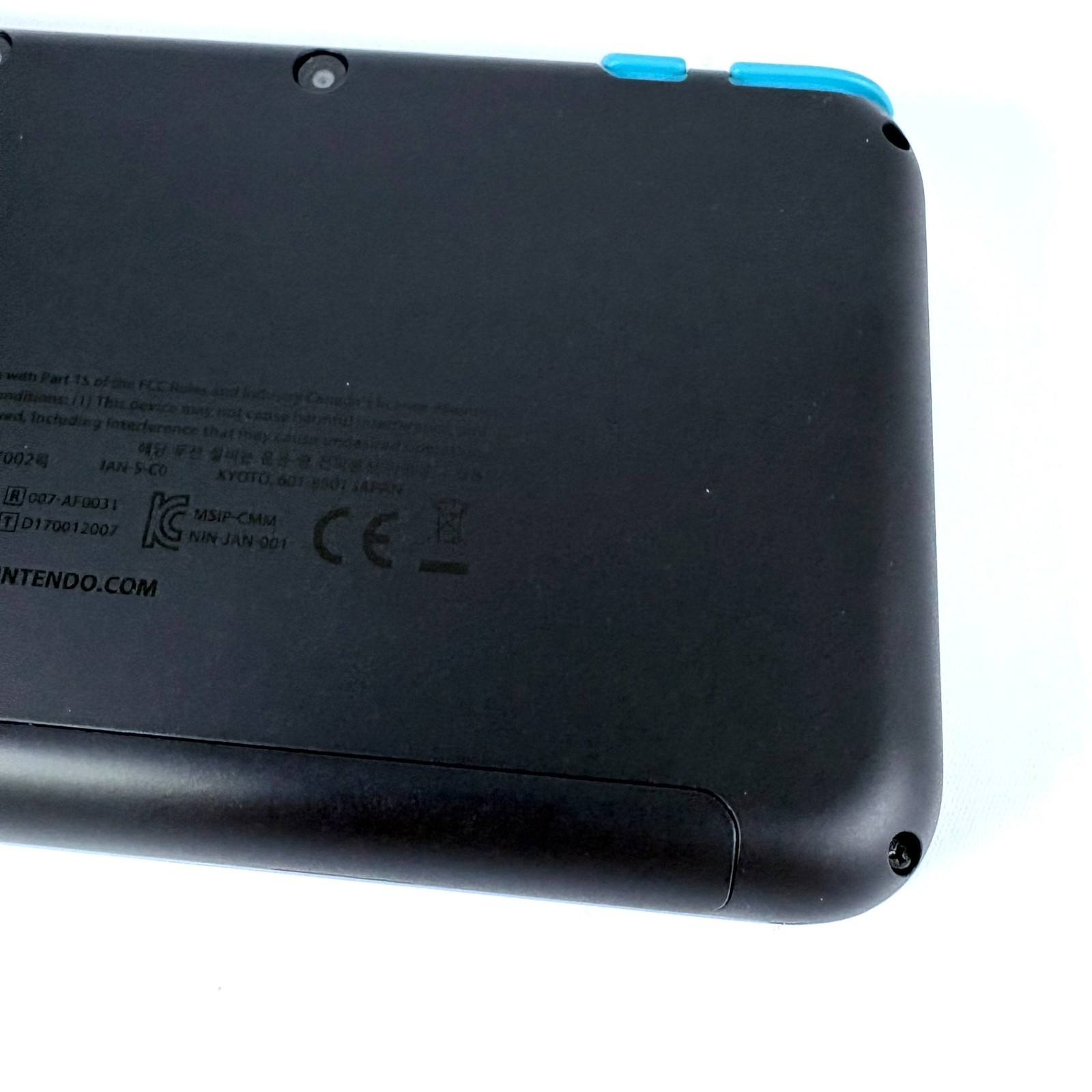 new Nintendo 2DS XL LL Black & Turquoise Blue NTSC-J Japan Console [Near Mint]