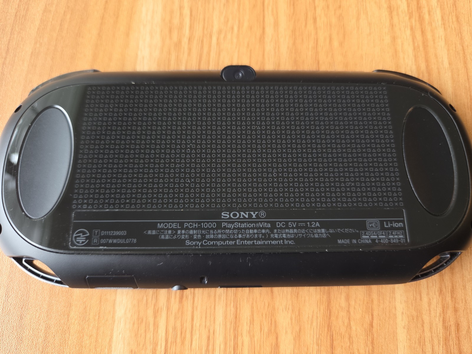 Sony Ps Vita PCH-1000 black Crystal Model Console & Charger CIB TESTED