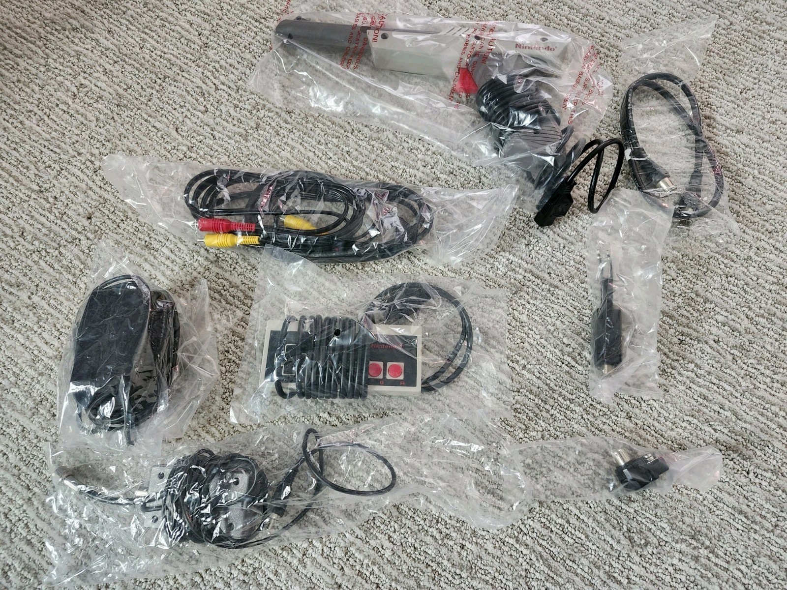 Nintendo NES Action Set Complete in Box CIB System W/ Baggies & RARE Converters!
