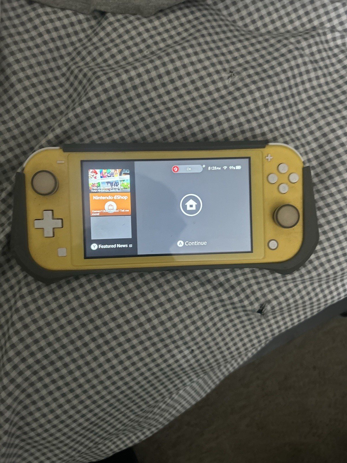 Nintendo Switch Lite Yellow Handheld Console Wi-Fi Capability Headphone Jack