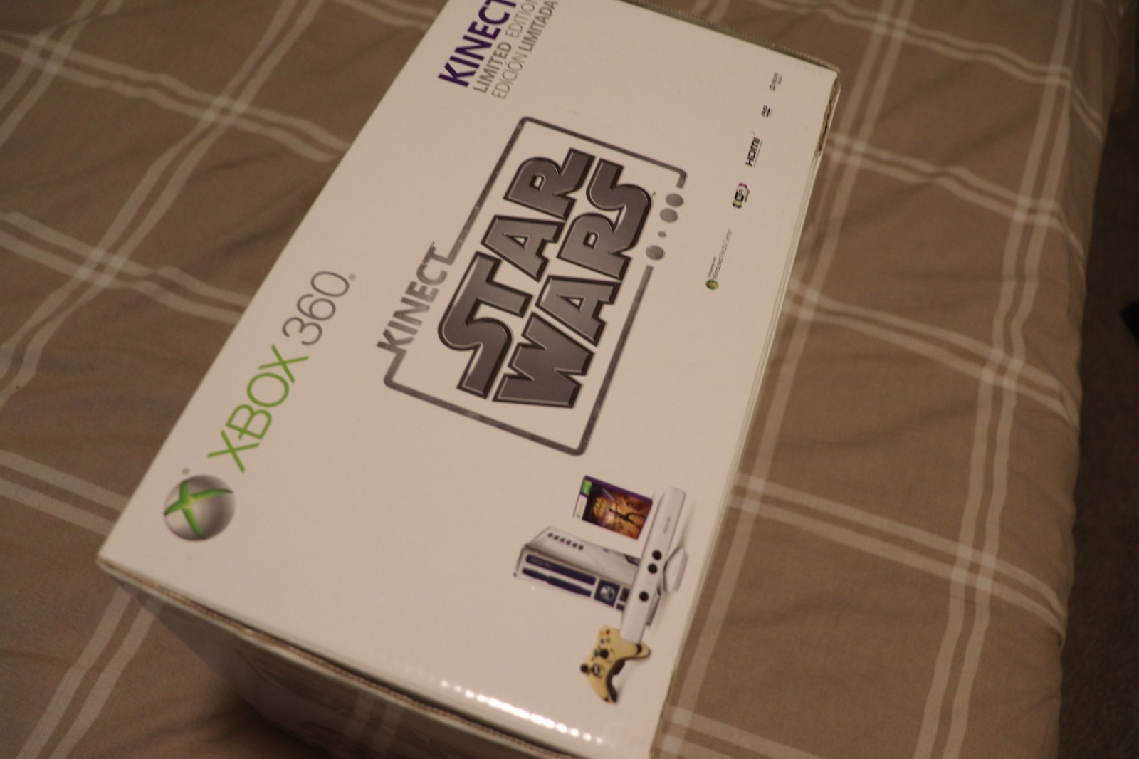 Microsoft Xbox 360 320GB Kinect Star Wars Limited Edition