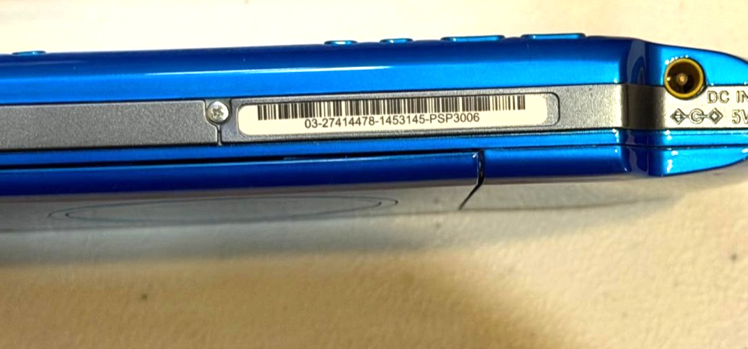 Sony PlayStation PSP 3000 Console with Charger New Battery Box