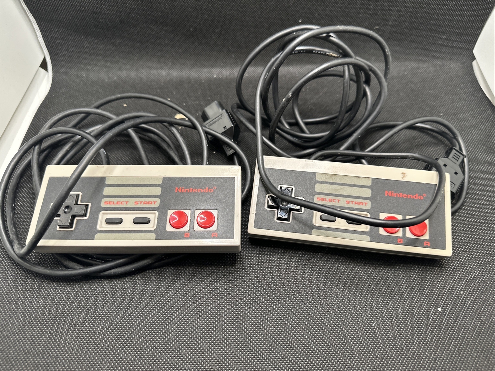 Nintendo Entertainment System 512MB NES Classic Edition Console – White/Gray