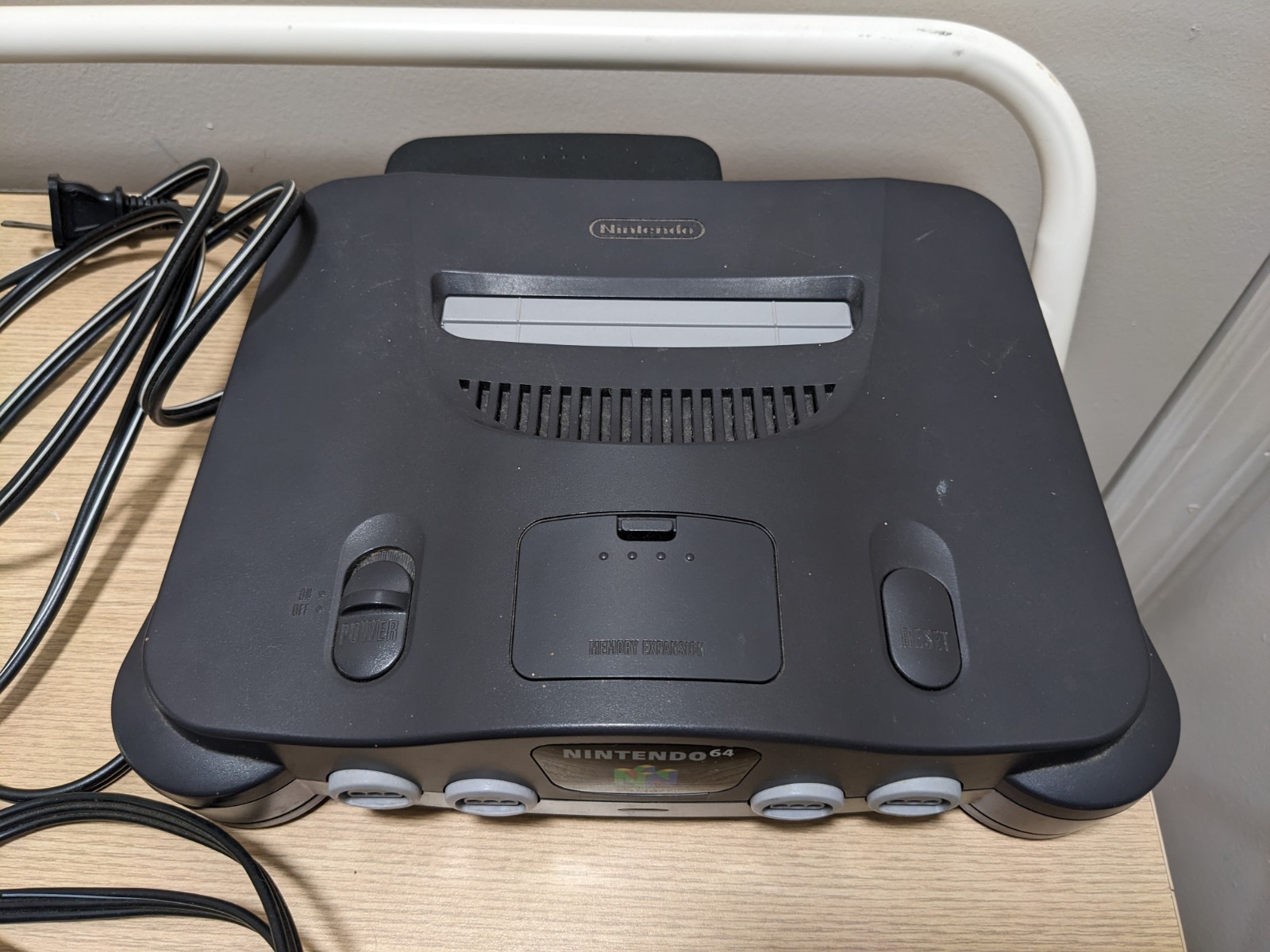 Nintendo 64 N64 Console with Controller Cords w/ Jumper Pack OEM Tested Working