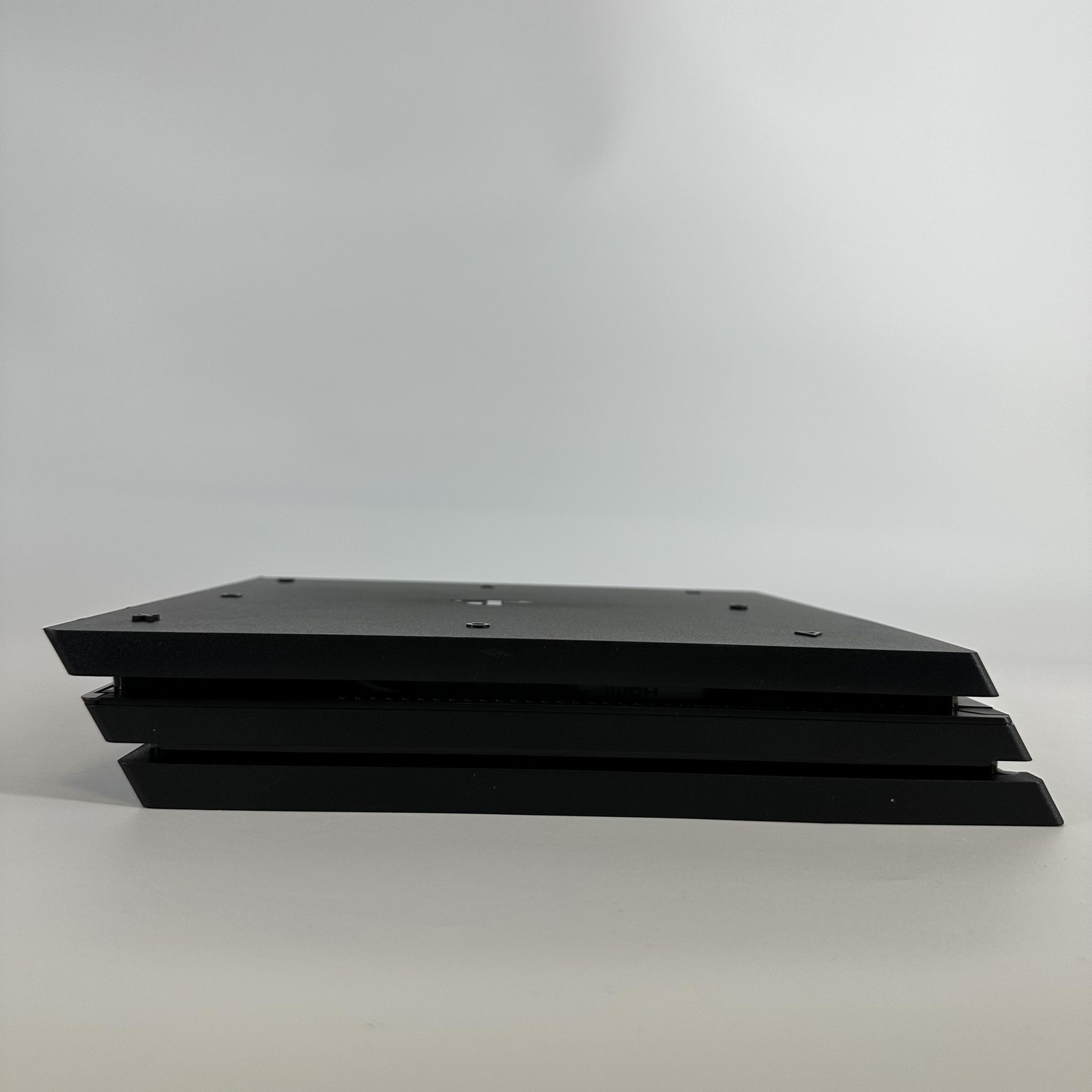 Sony PlayStation 4 Pro Console 1TB Kingdom of Hearts III Edition – Very Good