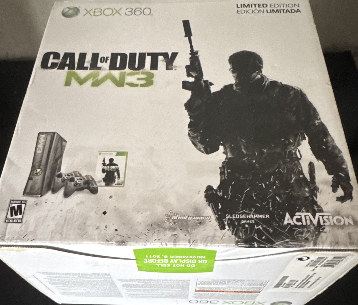 Microsoft Xbox 360 Call of Duty MW3 Limited Edition 320GB HDMI Console