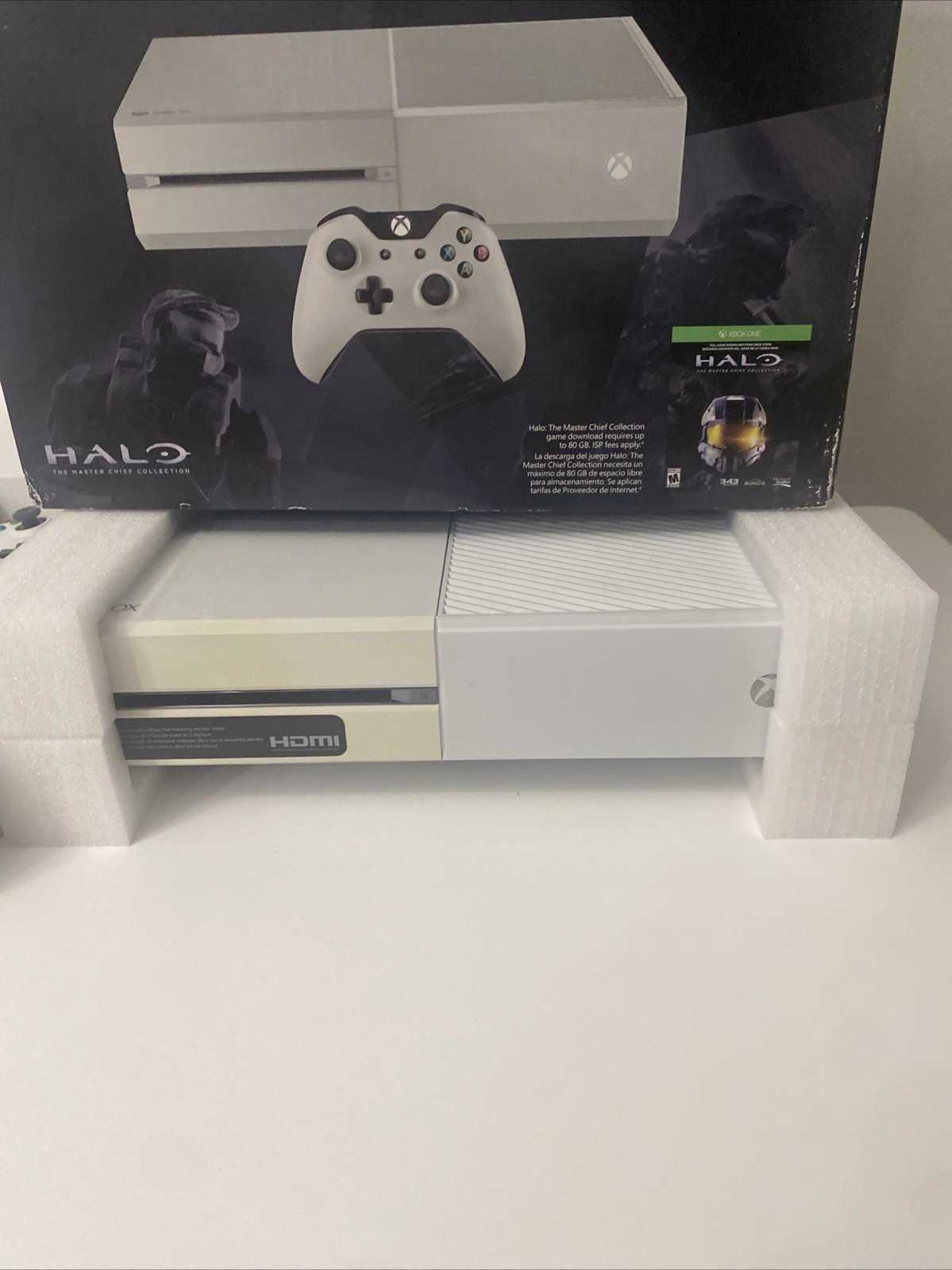 Xbox One Special Edition Halo: Master Chief Collection 500GB Bundle Console