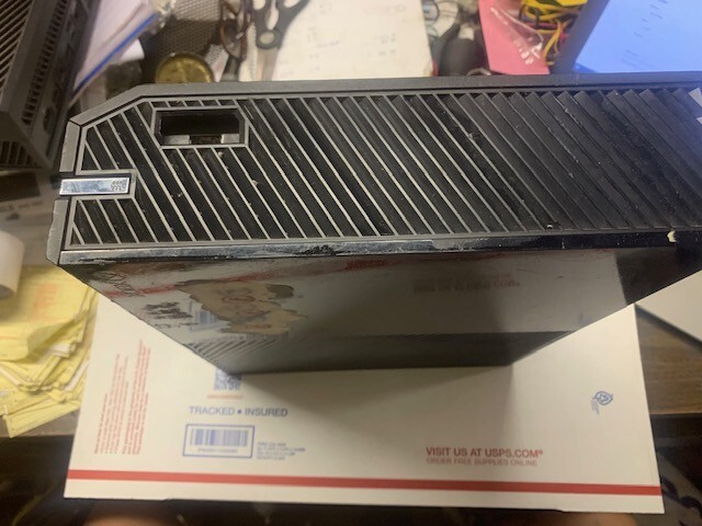 Microsoft Xbox One Black 1540 500GB Console Wont Turn ON. CONSOLE ONLY