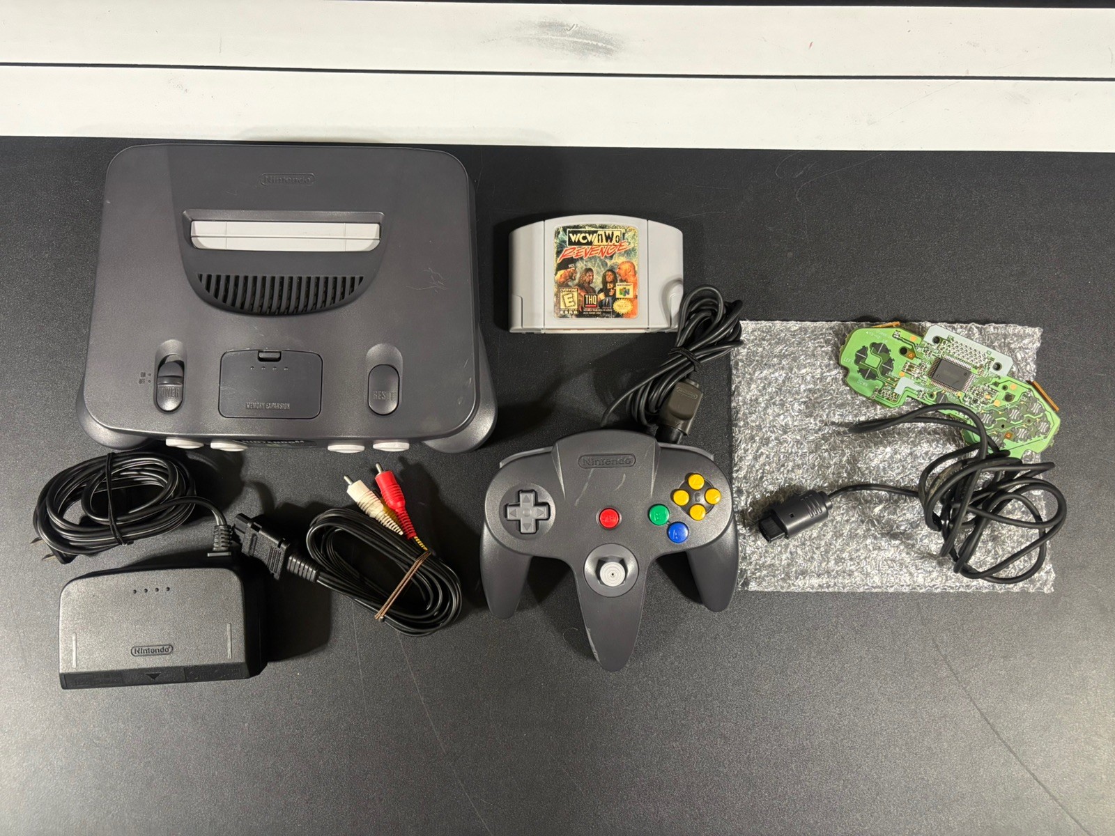 Nintendo 64(N64)Console with Jumper Pack & Memory See Pics & Read Description