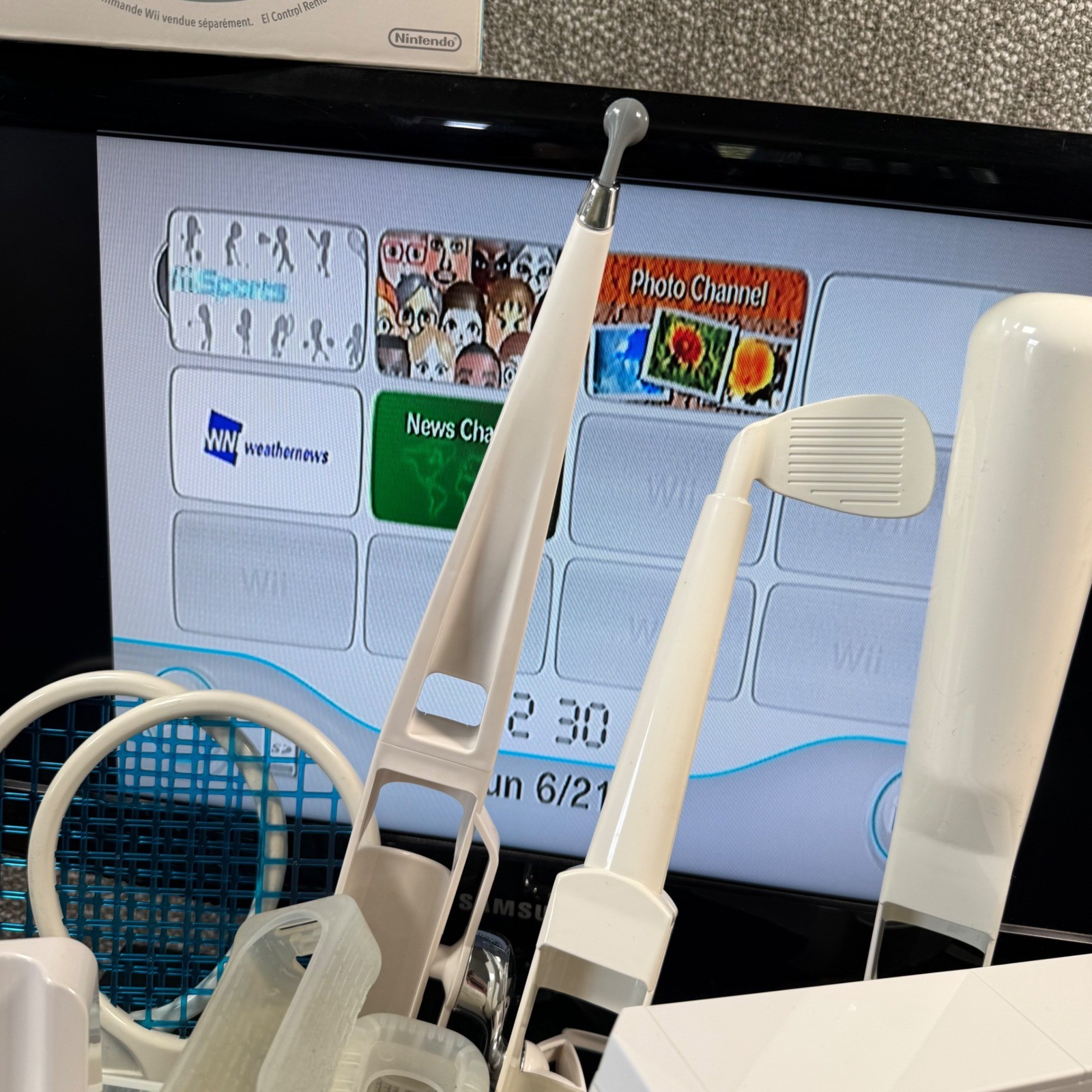 Nintendo Wii RVL-001 Console Bundle White Sports Accessories 7 Games Wii Wheel