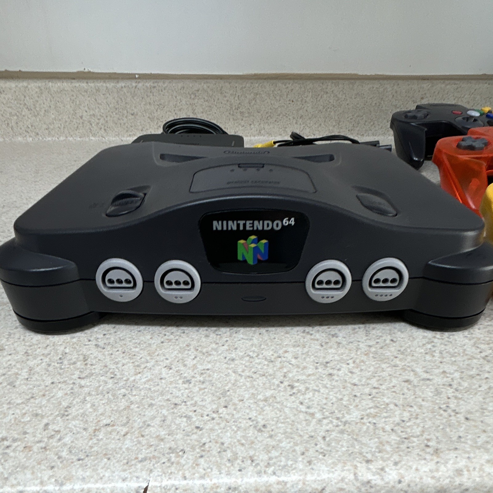 RGB Nintendo 64 NUS-001(USA) Console Black w/ 3 Controllers AV Cable Power