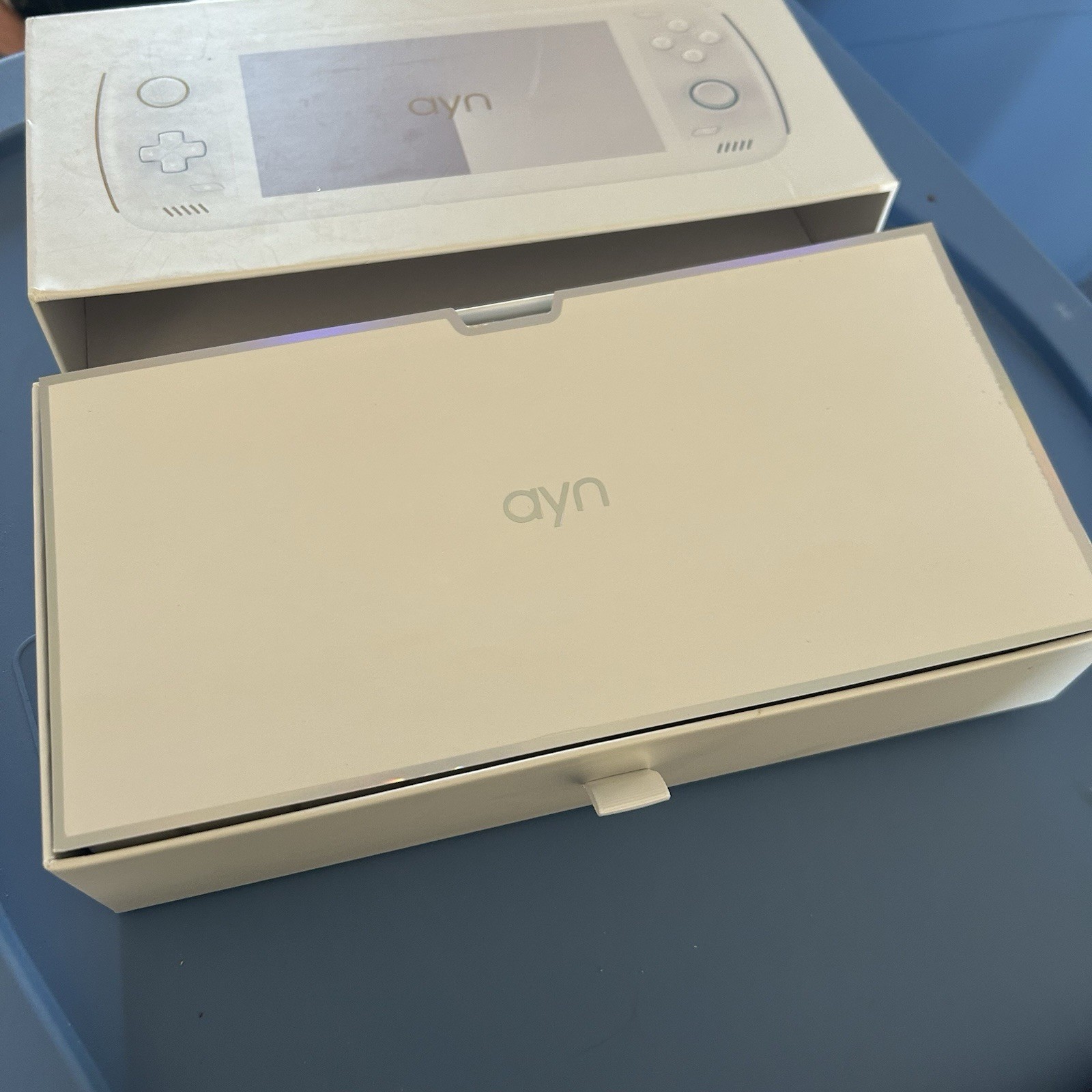 Ayn Odin Pro 12 + 256 GB White Handheld Android Console Empty Box Only