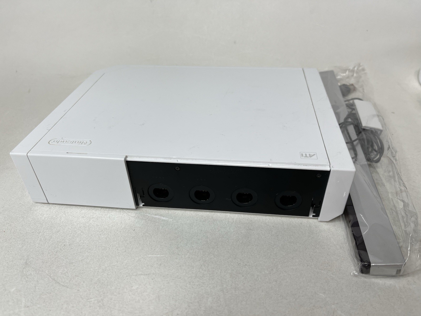 Nintendo Wii RVL-001 (USA) Video Game Console Only No Cables Tested Working