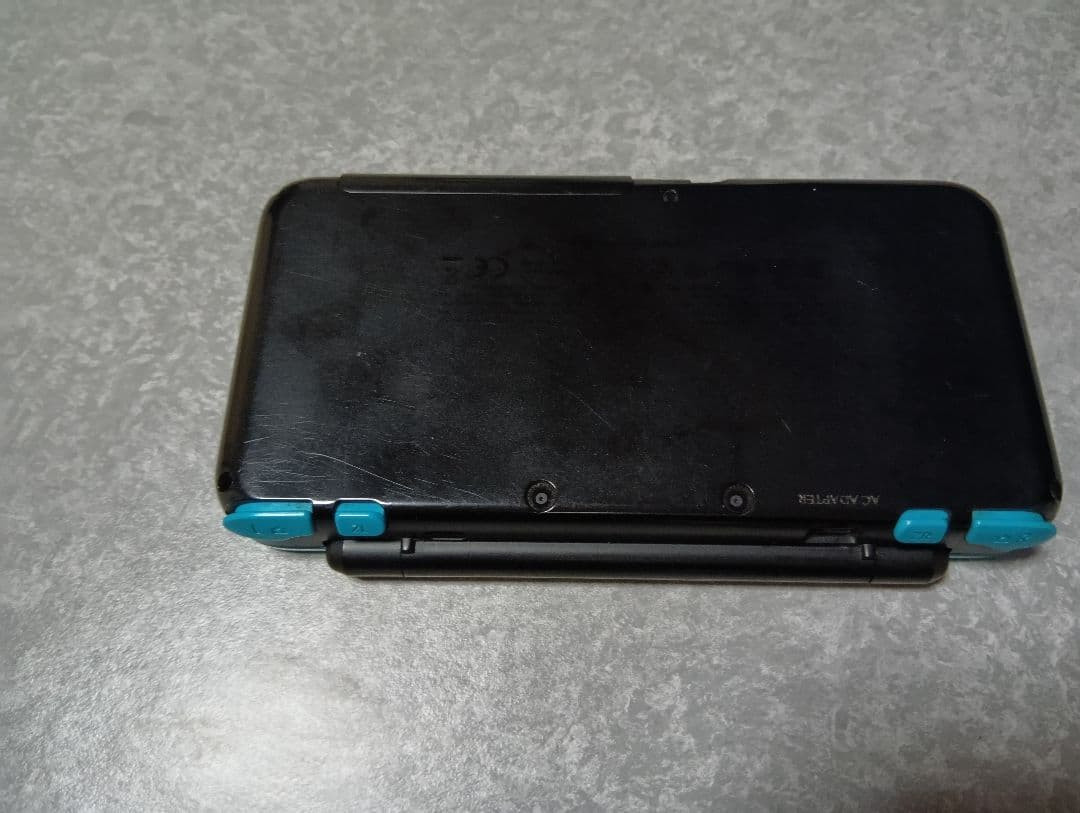 New Nintendo 2DS LL XL Black Blue Handheld Console System NTSC-J Japan 0146