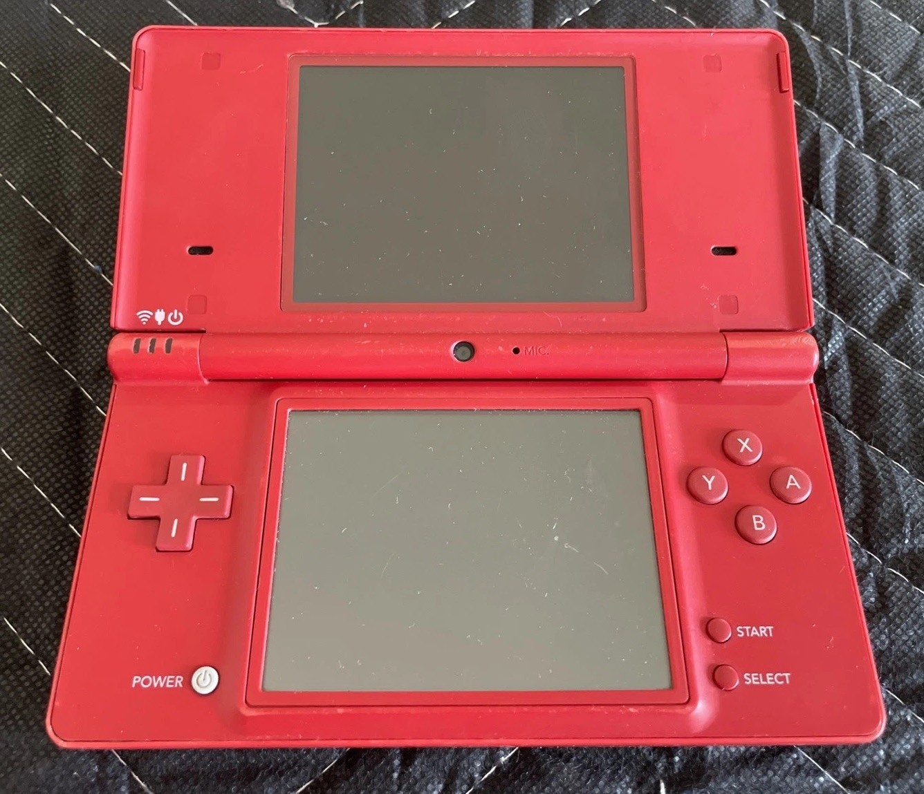 Nintendo DSi TWL-001 (USA) *For Parts or Repair* With 10 DS Cases + 5 Games Used