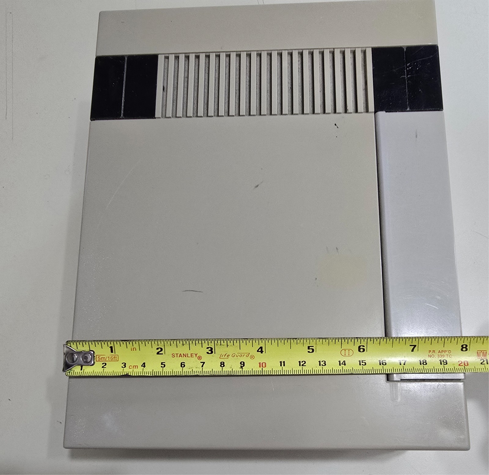 Nintendo Entertainment NES Console NES-001 System Powers On **Untested Operation