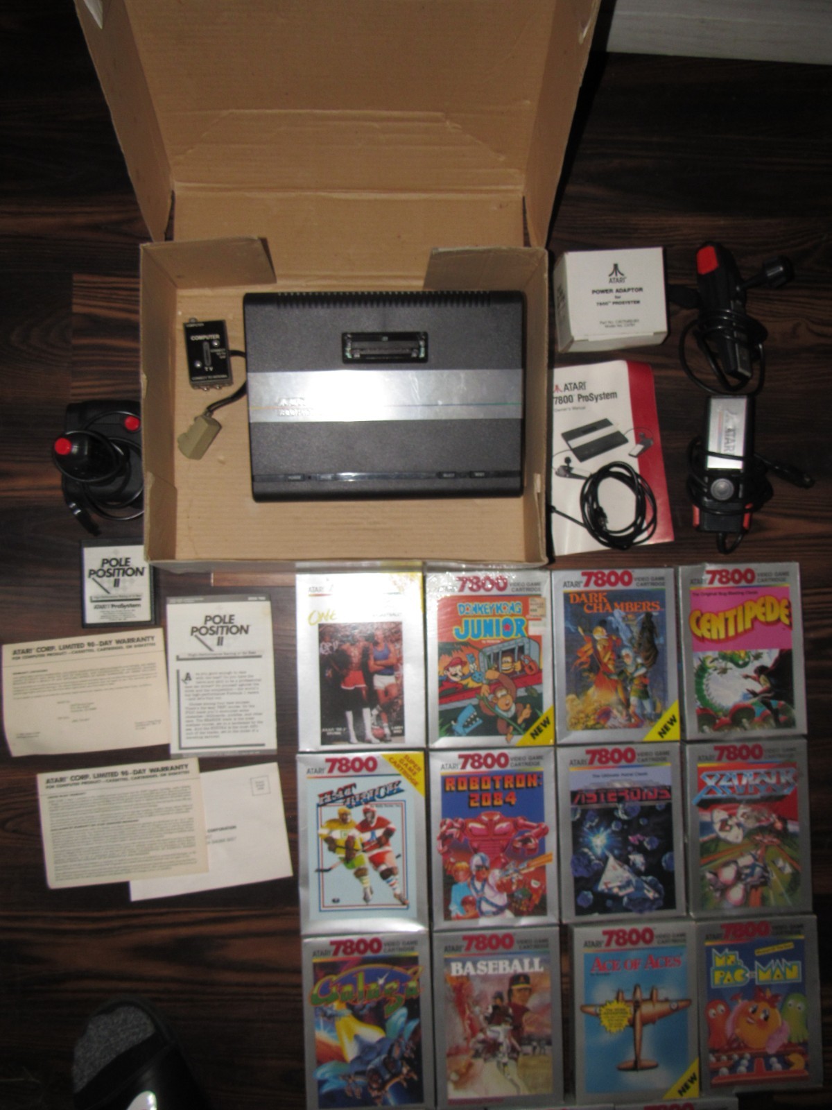 Atari 7800 Video Game Console with 16 CIB games MS Pac Man Donkey Kong JR Galaga
