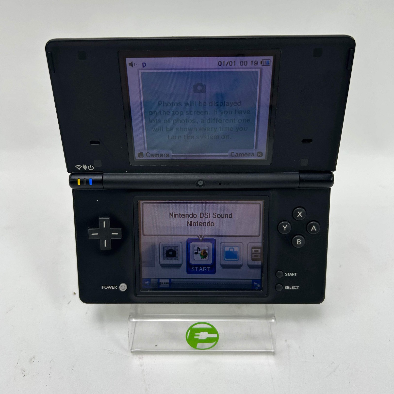 Nintendo DSi TW706451557 + Original Box + Charger + Stylus