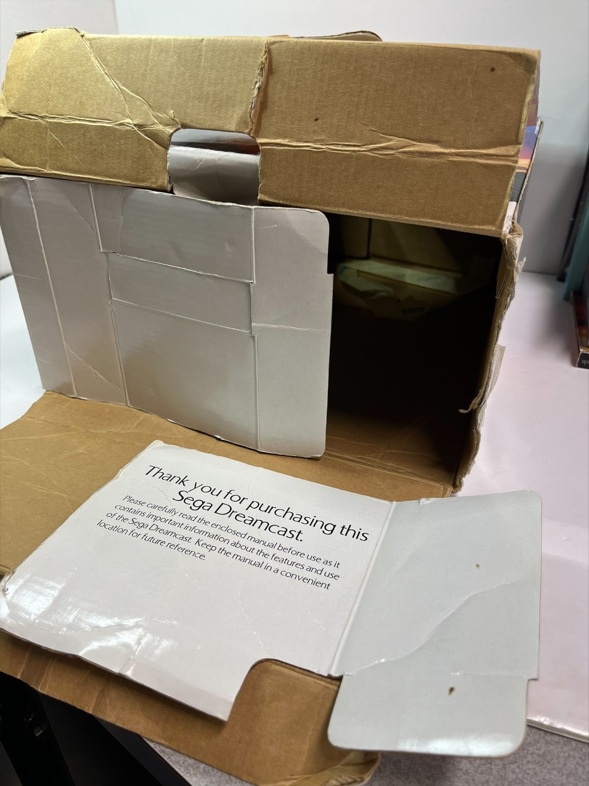 Sega Dreamcast Console w/ box! Please read! (B378)