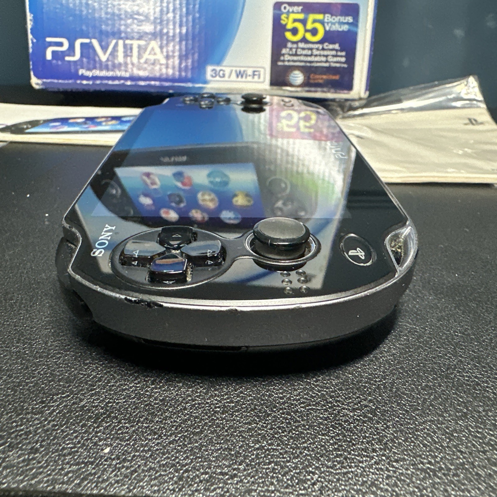 Sony PlayStation PS Vita PCH-1001 Handheld Console Black w/ Box Manual Case NTSC