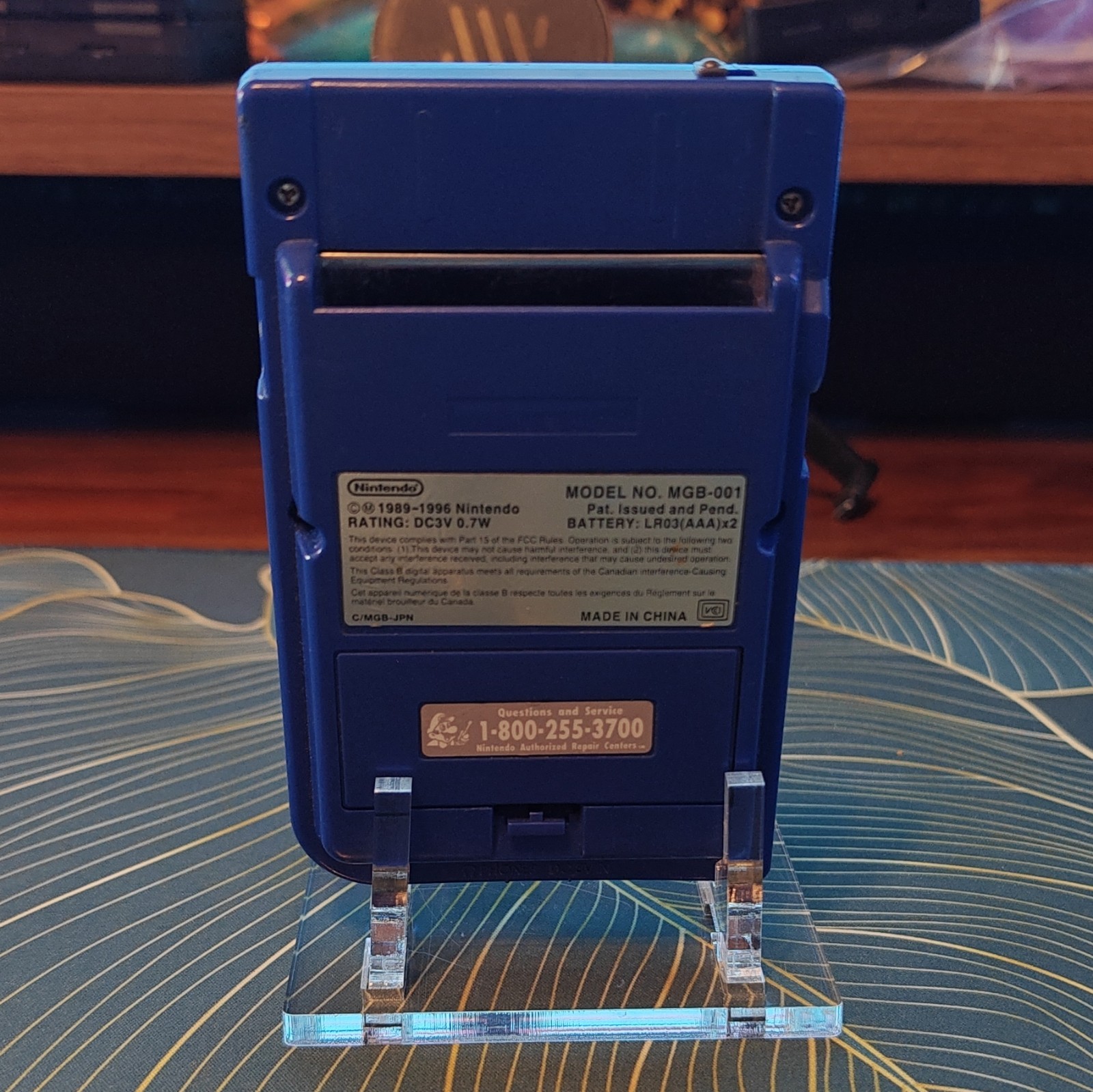 Nintendo Game Boy Pocket MGB-001 Blue Handheld System with acrylic stand 1996