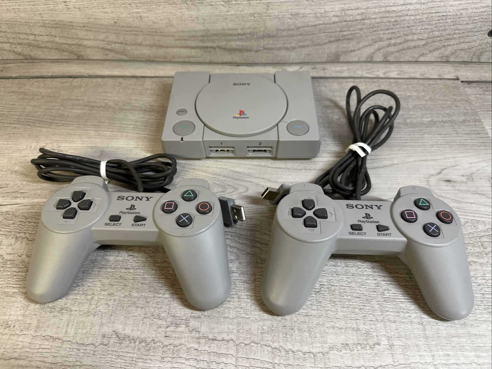 Sony PS1 PlayStation Classic Mini SCPH-1000R + 2 Controllers No Cables Tested
