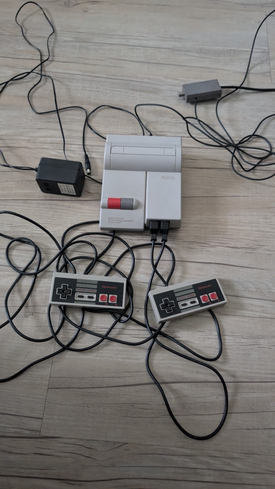 Nintendo NES Top Loader Console System Tested Working With Two Controllers