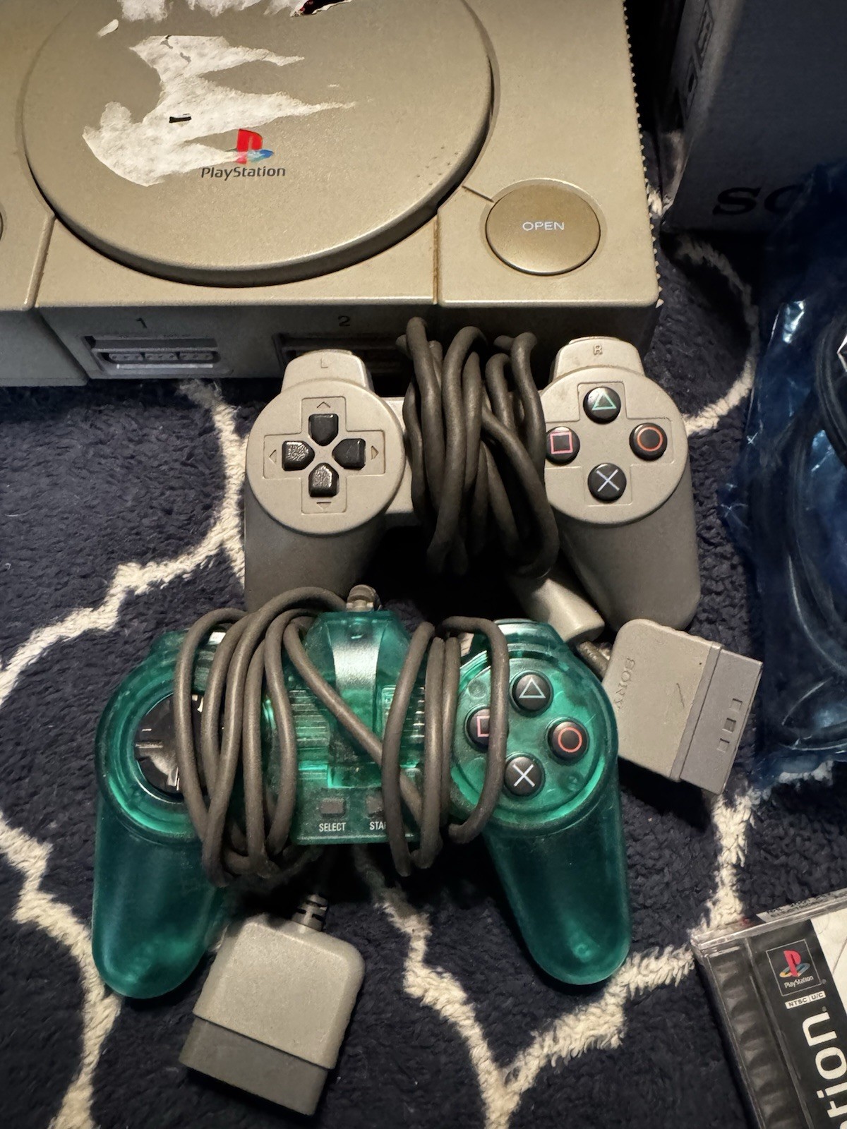 Sony Playstation 1 SCPH-7501 Console Bundle 1 Game 2 Controllers w/ Box Tested