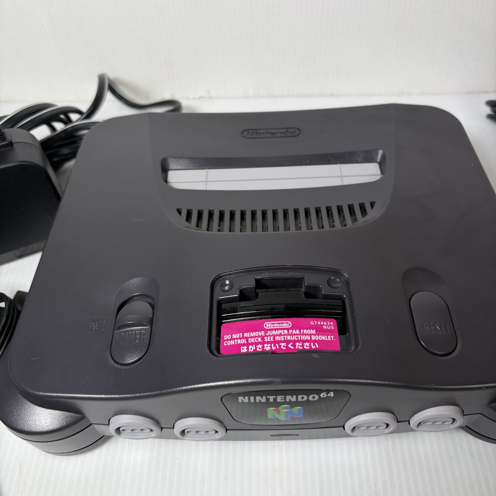 Nintendo 64 N64 Console System Gray NUS-001(USA) with OEM Controller & Cables