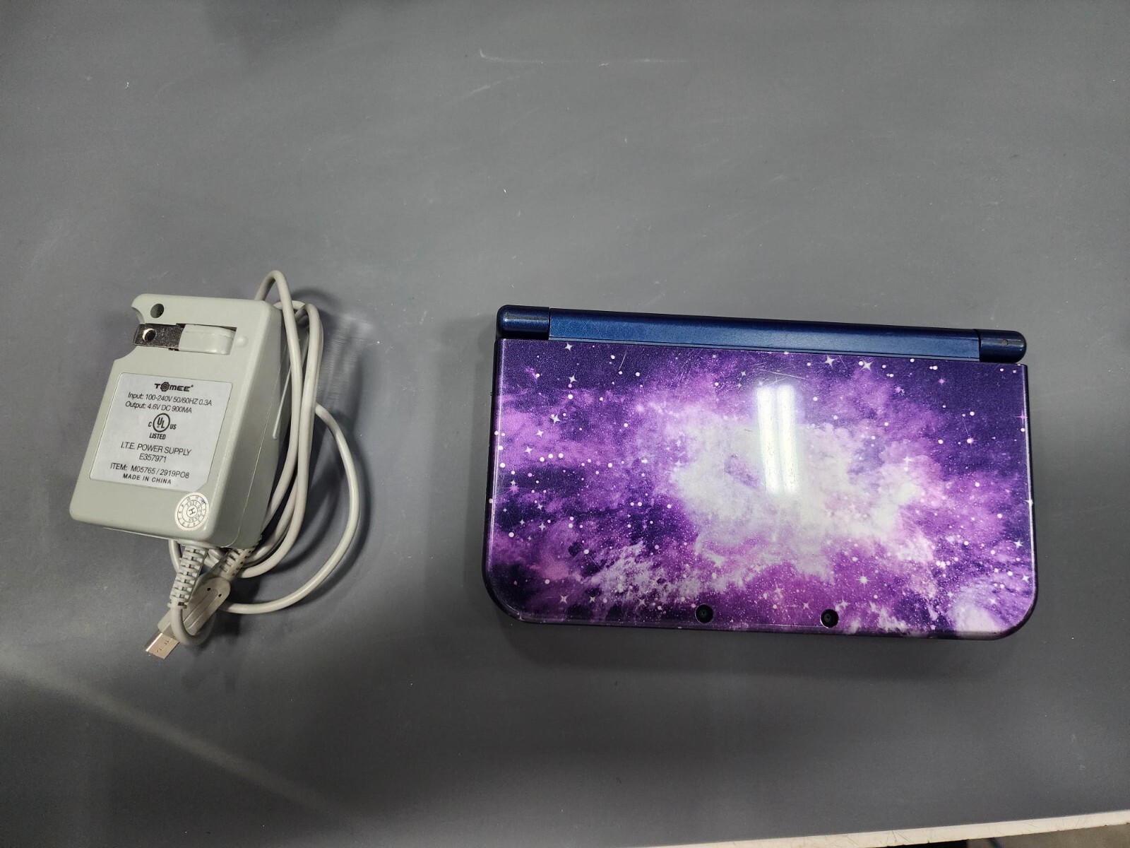 «New» Nintendo 3DS XL Galaxy Edition Handheld System – Purple