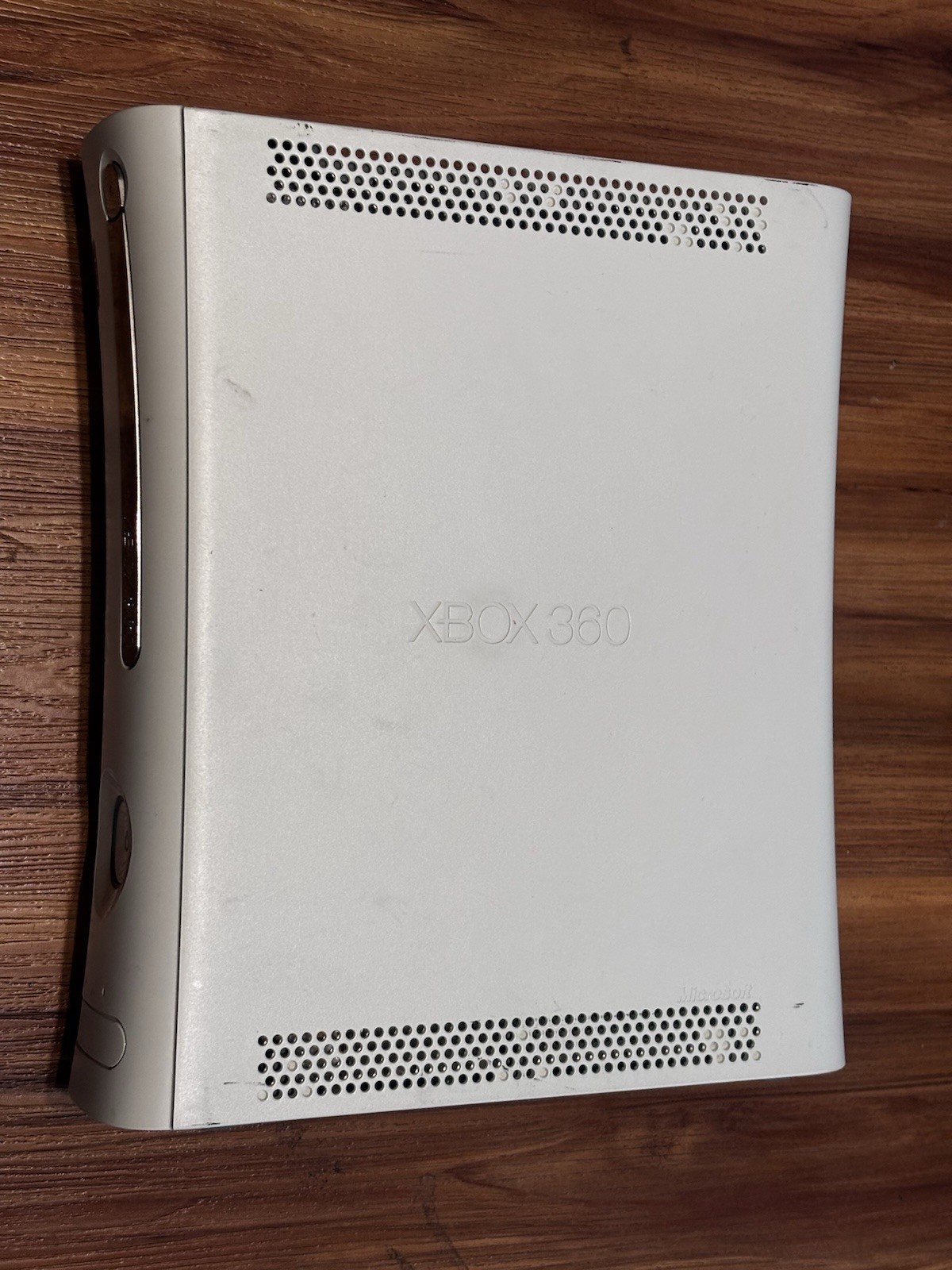 Microsoft Xbox 360 White Console for parts only (red Ring)